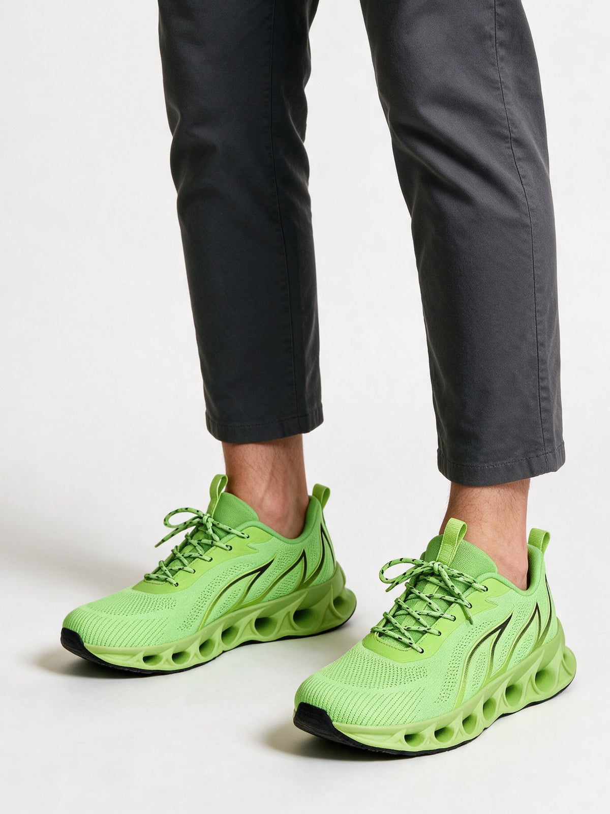 Marco - Men's Cushioned Lace-Up Running Sneakers - Green