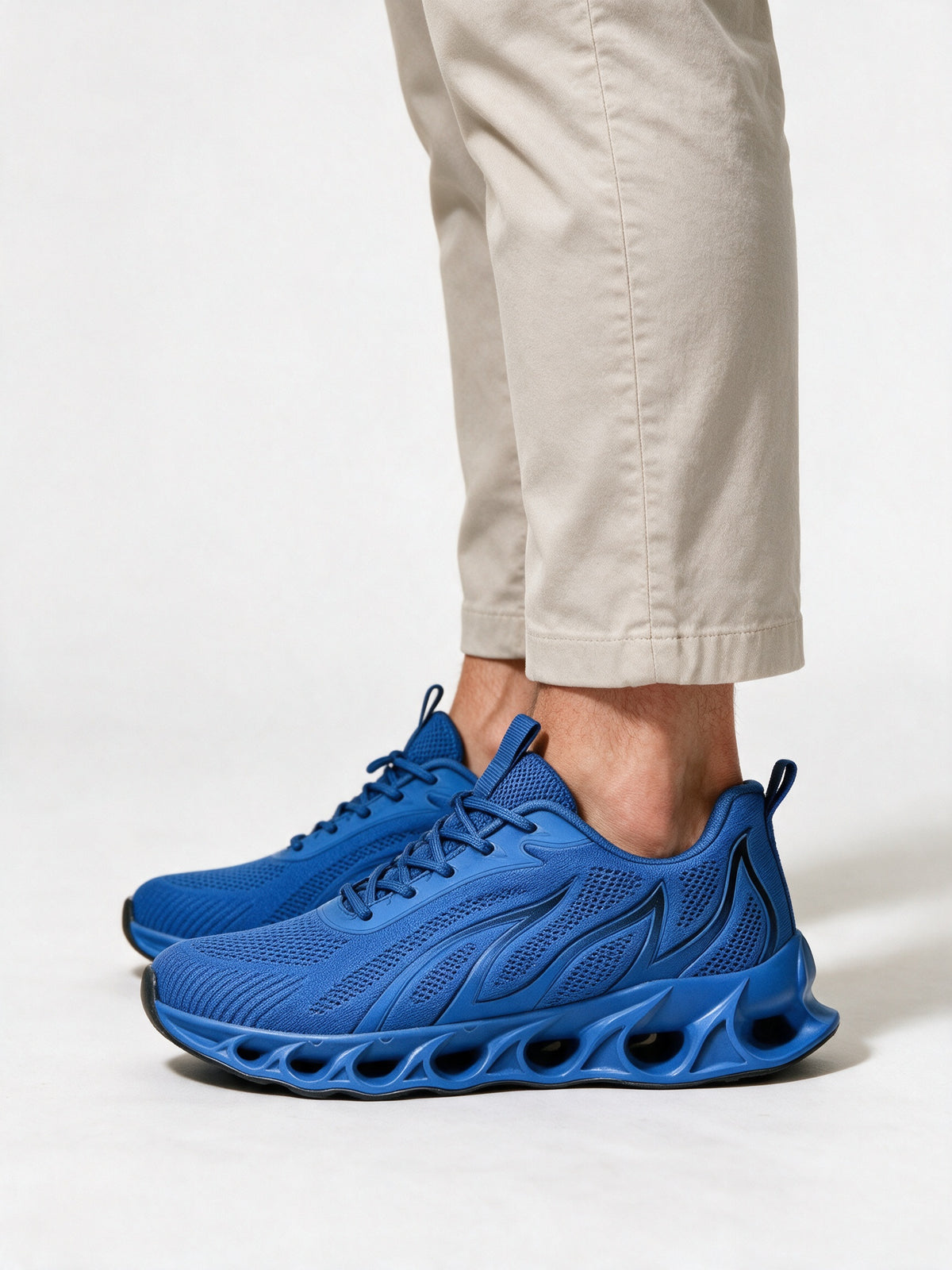Marco - Men's Cushioned Lace-Up Running Sneakers - view 3