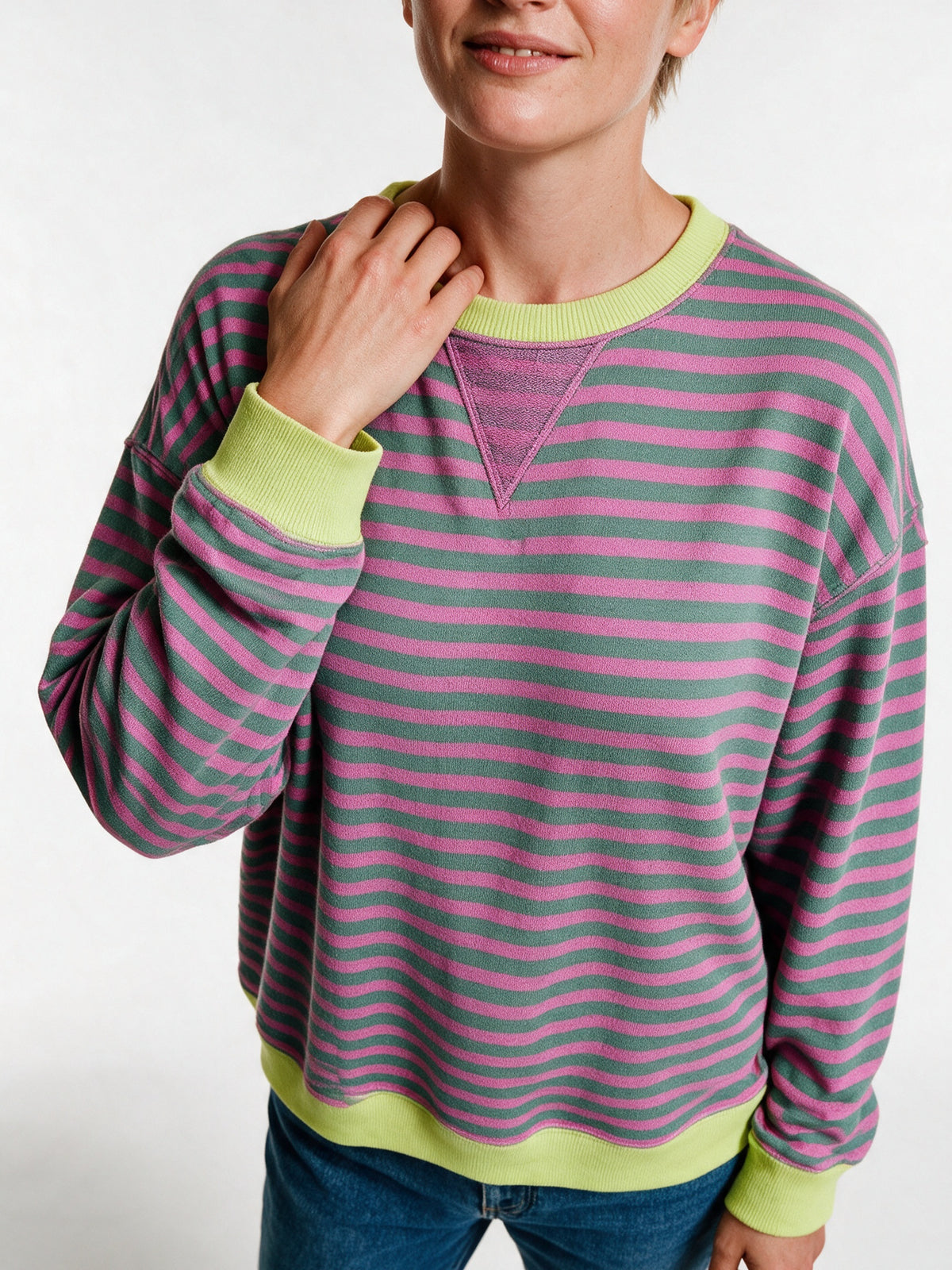 Posy - Women's Oversized Striped Crew Neck Sweater - view 3