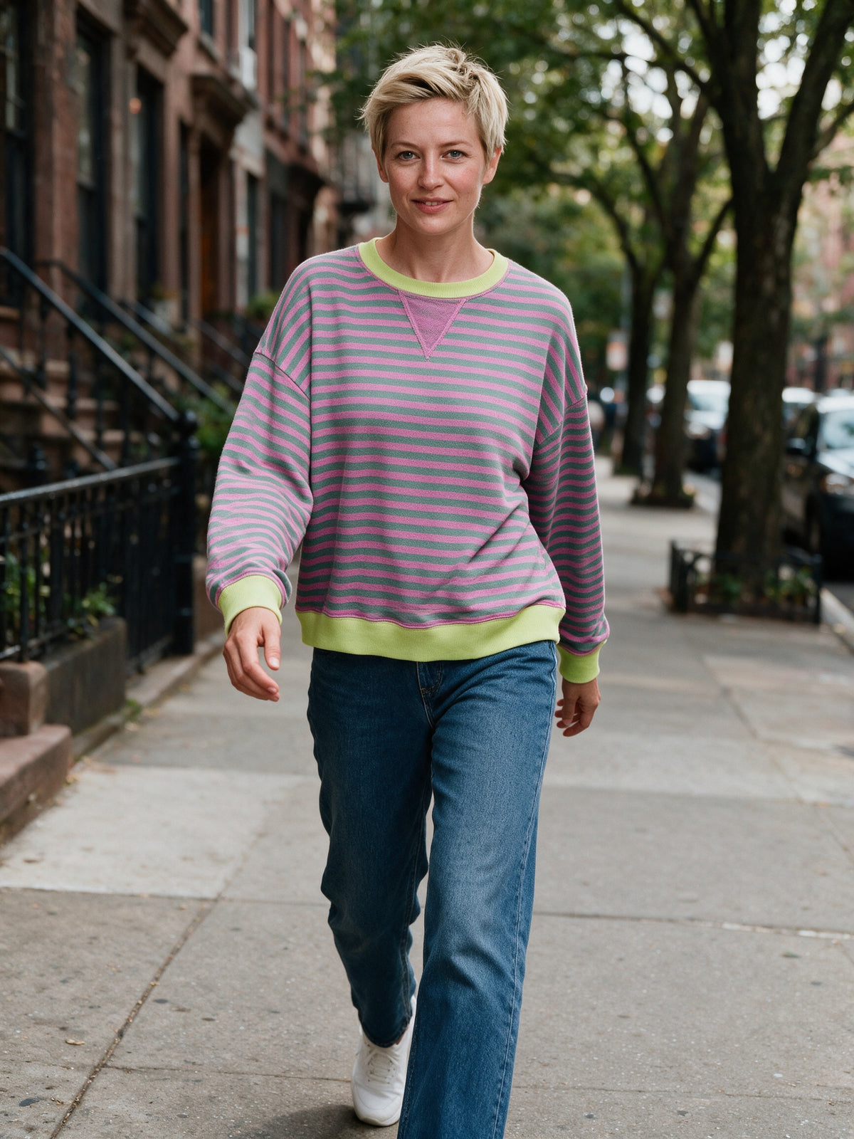 Posy - Women's Oversized Striped Crew Neck Sweater - view 4