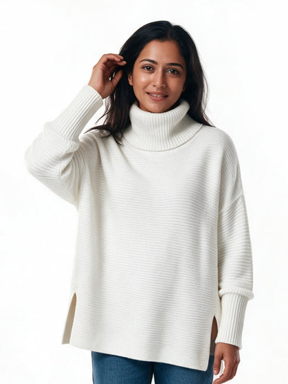 Saskia - Women's Oversized Turtleneck Sweater with Split Hem - White
