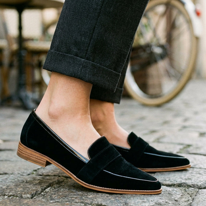 Scarlett - Elegant Black Loafers for Women