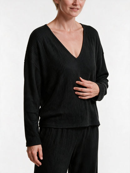 Solenne - Women's Ribbed V-Neck Top and Wide Leg Pants Lounge Set - view 3