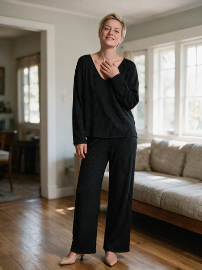 Solenne - Women's Ribbed V-Neck Top and Wide Leg Pants Lounge Set - view 4