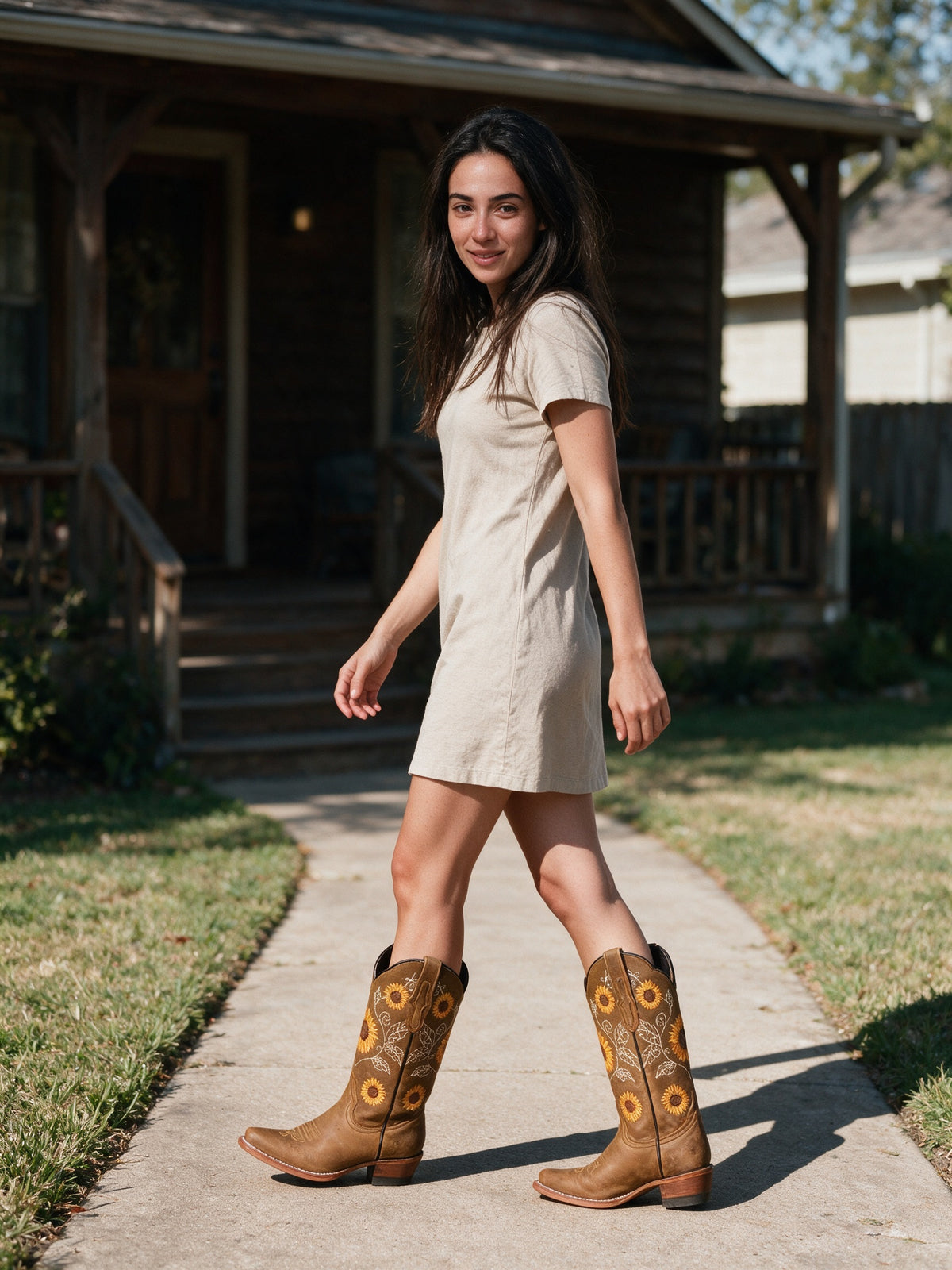 Sunniva - Women's Sunflower Embroidered Square Toe Western Boots - view 4
