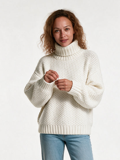Thick Oversized Women's Sweater - White