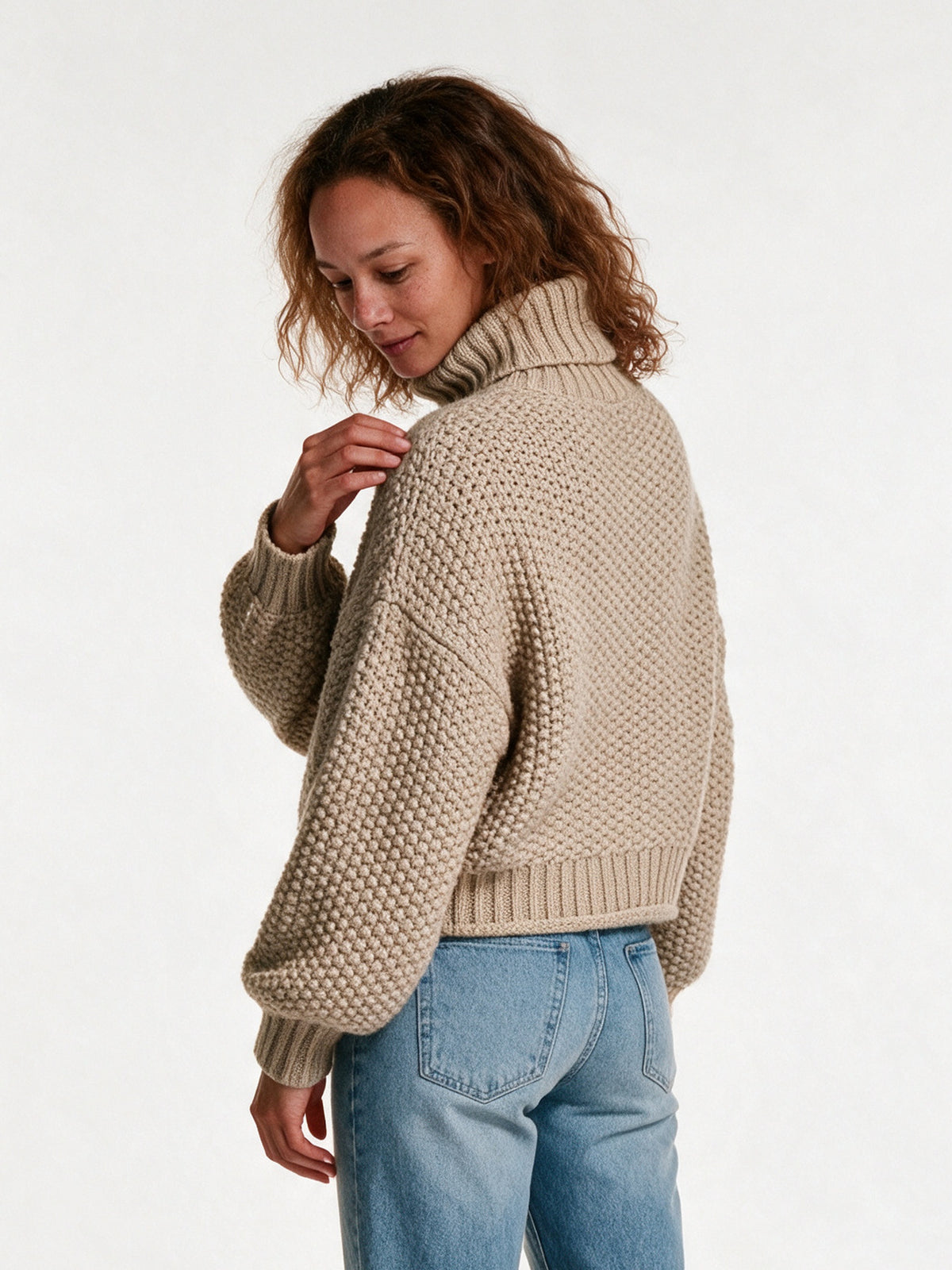 Thick Oversized Women's Sweater - view 5